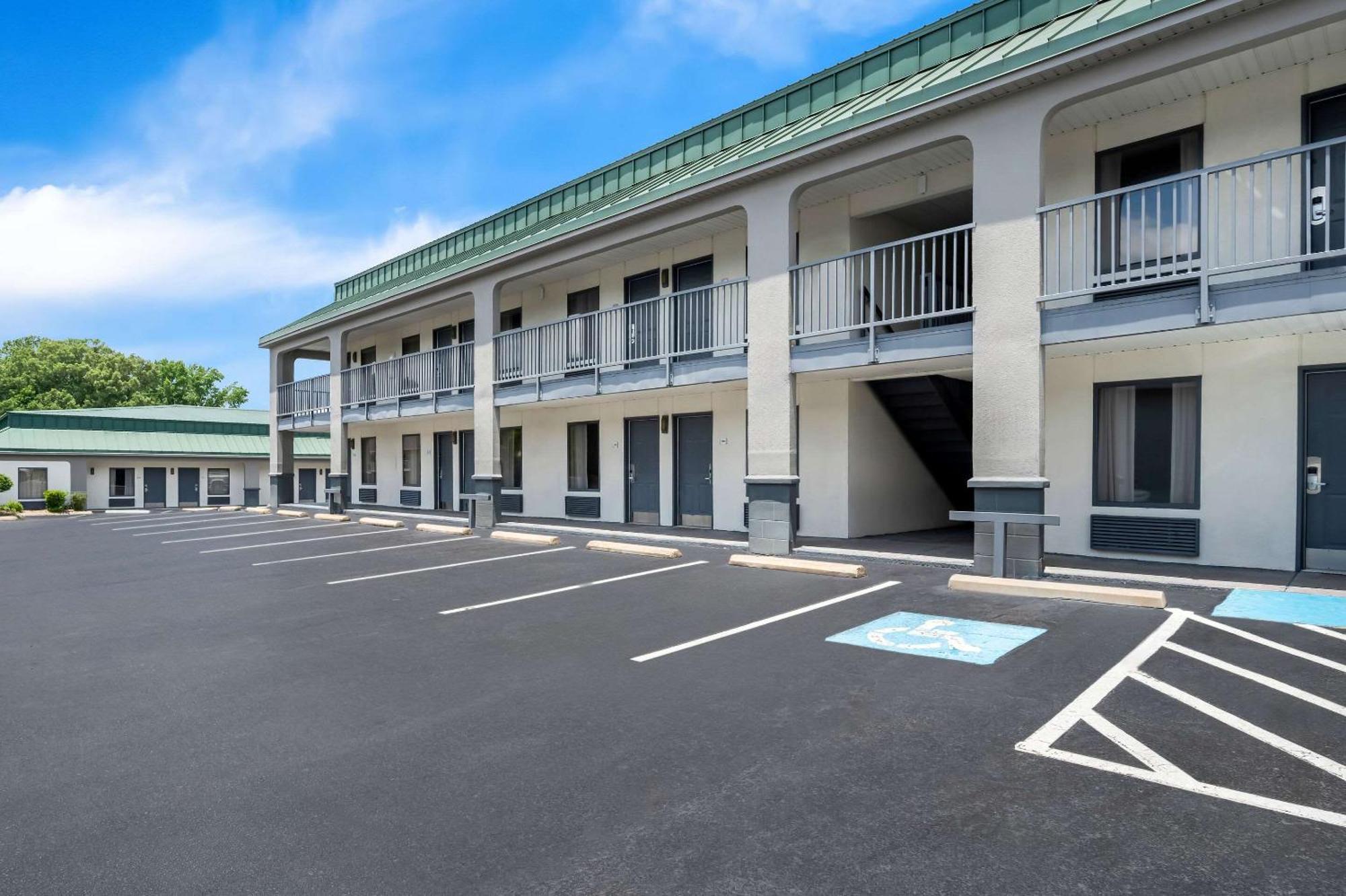 Quality Inn & Suites Monticello Exterior foto